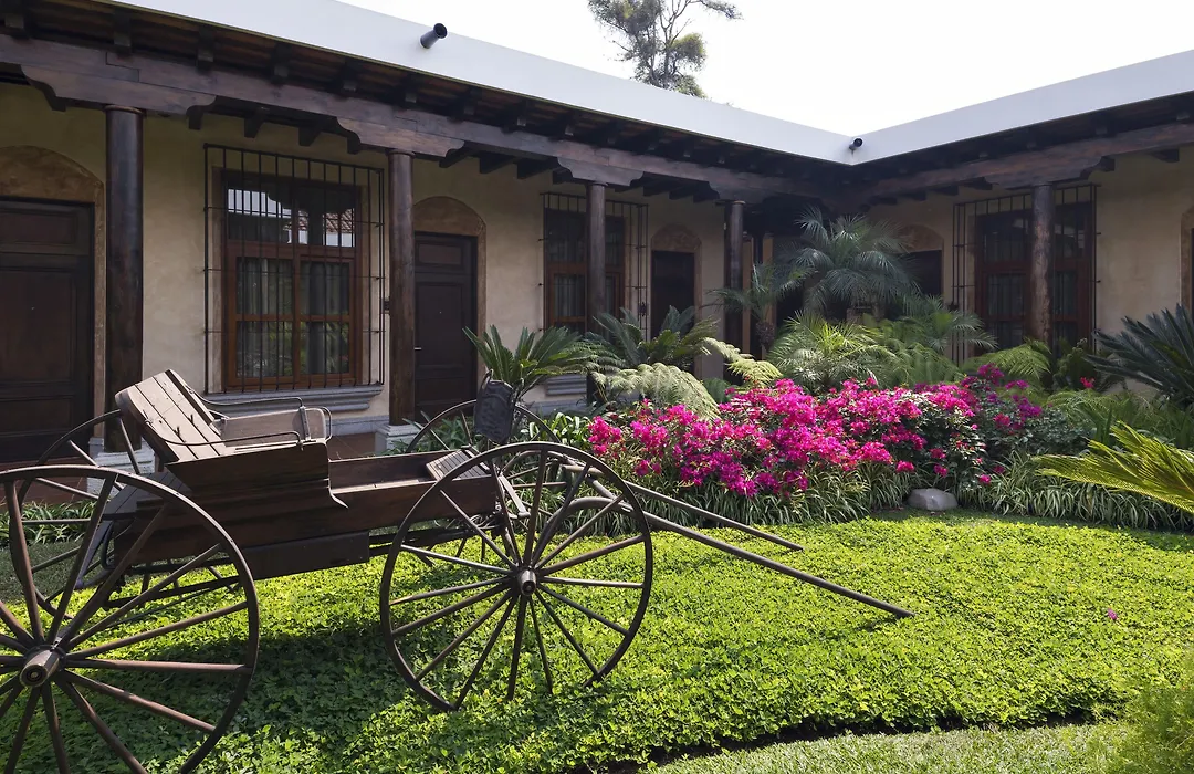 Camino Real Antigua-1